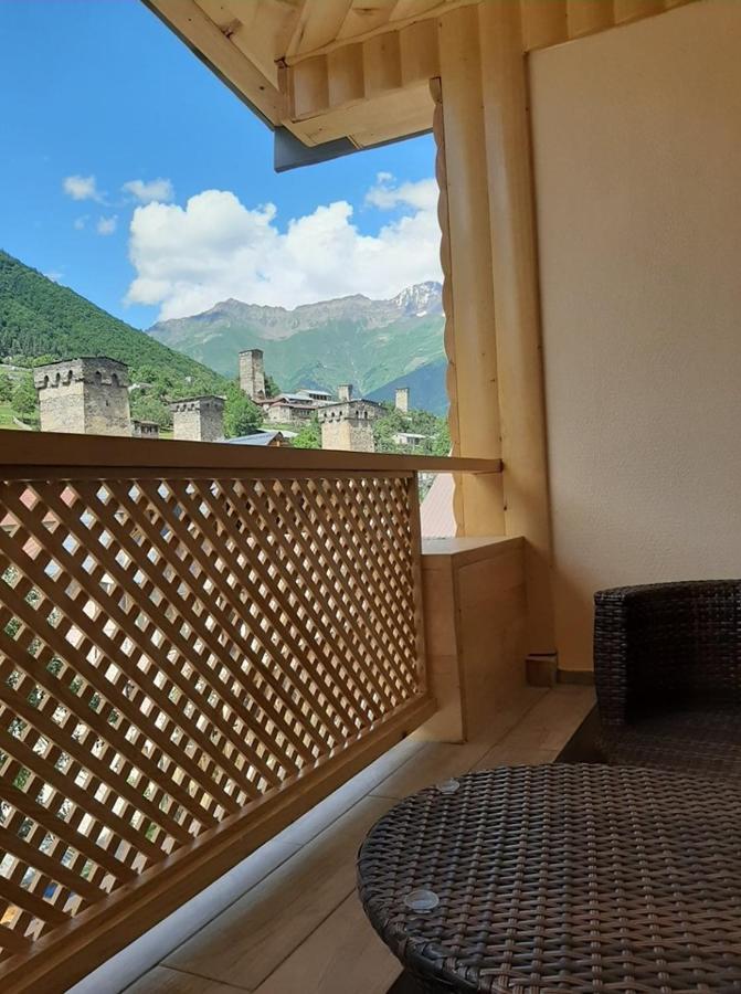 Sanli Hotel Mestia Bagian luar foto