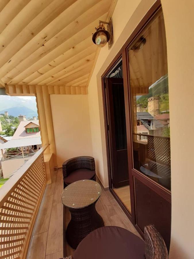 Sanli Hotel Mestia Bagian luar foto