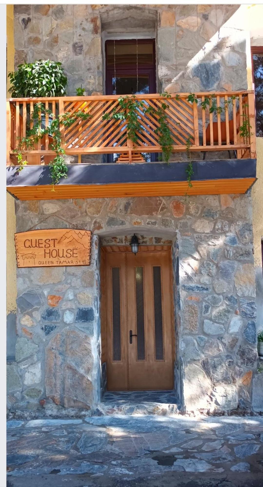 Sanli Hotel Mestia Bagian luar foto