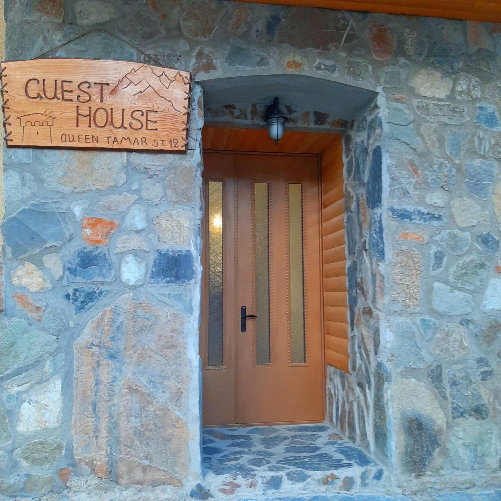 Sanli Hotel Mestia Bagian luar foto